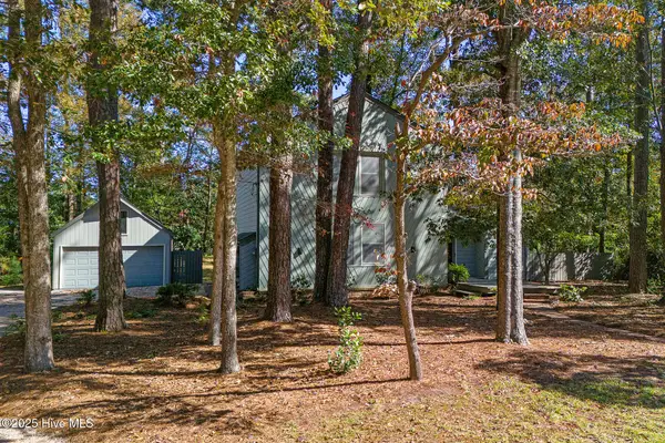 213 Larkin Street, Morehead City, NC 28557