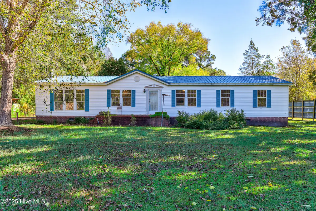 2246 Murray Town Road, Burgaw, NC 28425 - Image #1