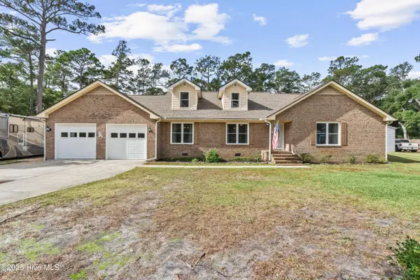 6 Deerwood Circle, Oak Island, NC 28465