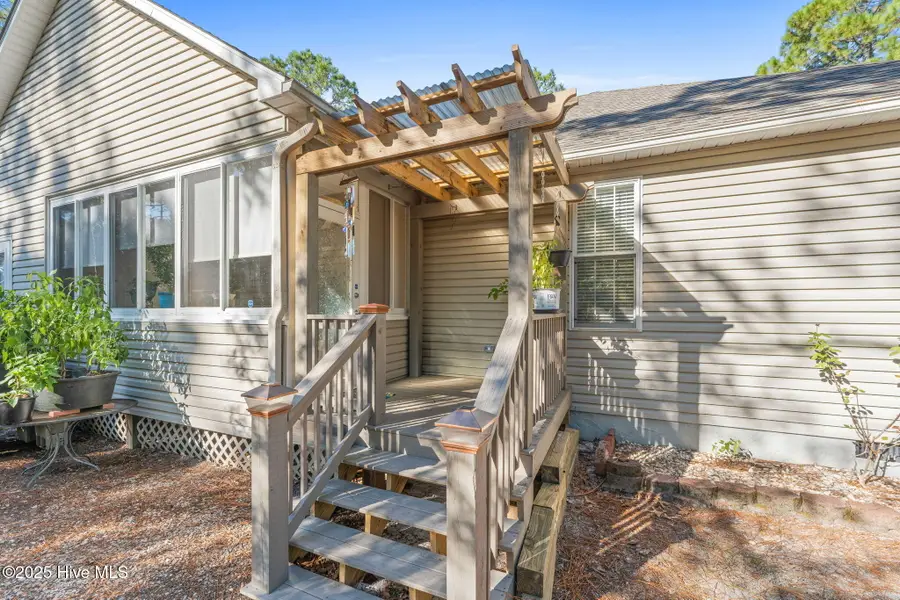 3843 Winding Vine Way, Southport, NC 28461 - Image #3