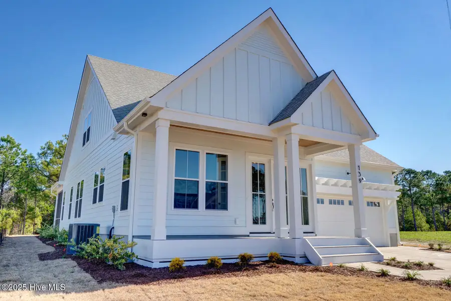 209 Creek View Circle, Sneads Ferry, NC 28460 - Image #2