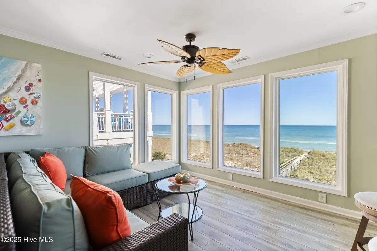 908 Carolina Beach Avenue N #Apt 3, Carolina Beach, NC 28428 - Image #1