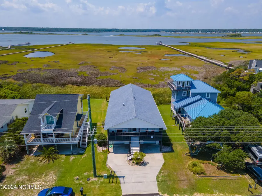 1135 S Topsail Drive, Surf City, NC 28445 - Image #3