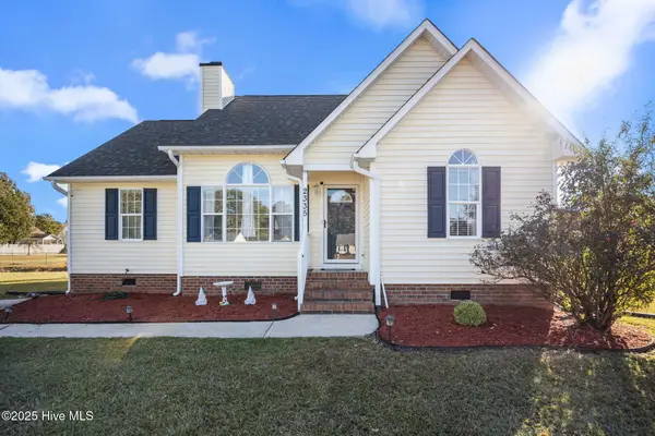 2335 Wedgewood Drive, Winterville, NC 28590