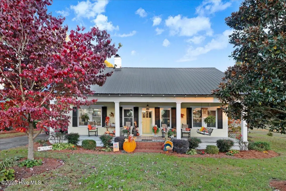 302 N Sycamore Street, Fremont, NC 27830 - Image #1