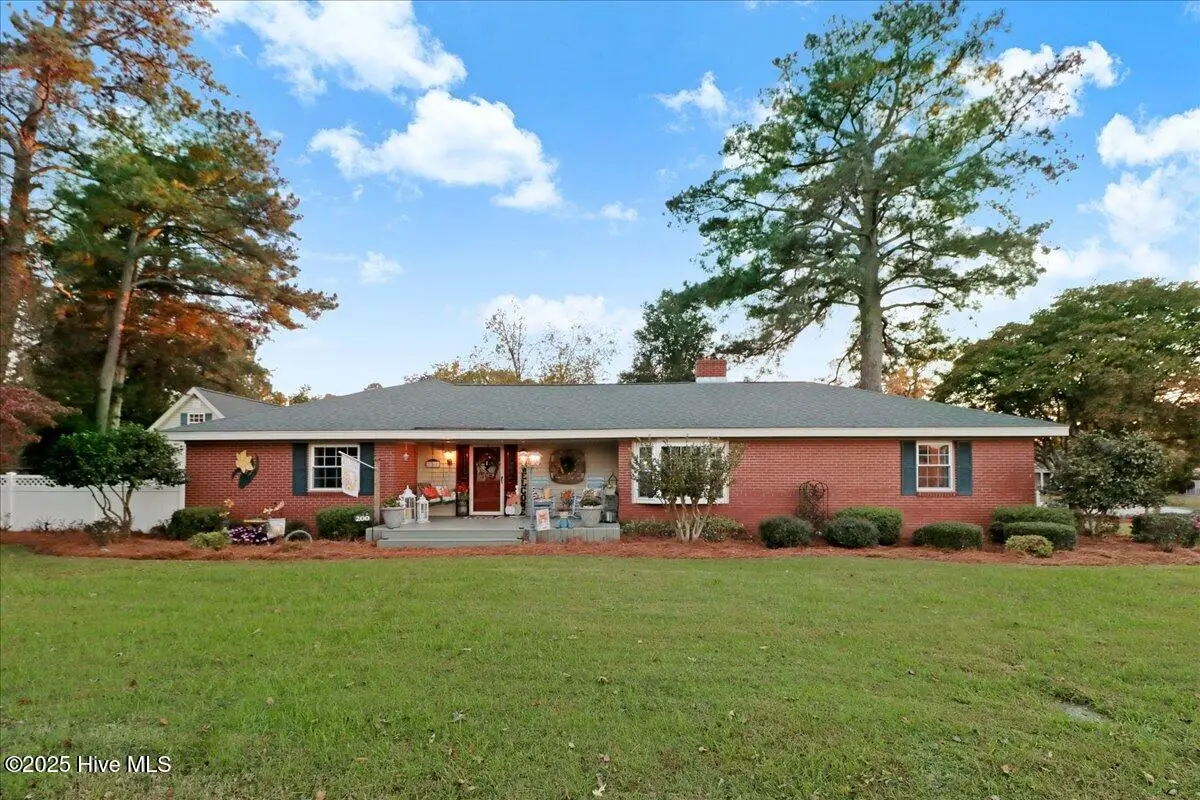 200 Barnes Street, Fremont, NC 27830 - Image #1