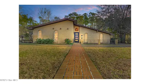 226 Pinewood Drive, Minnesott Beach, NC 28510