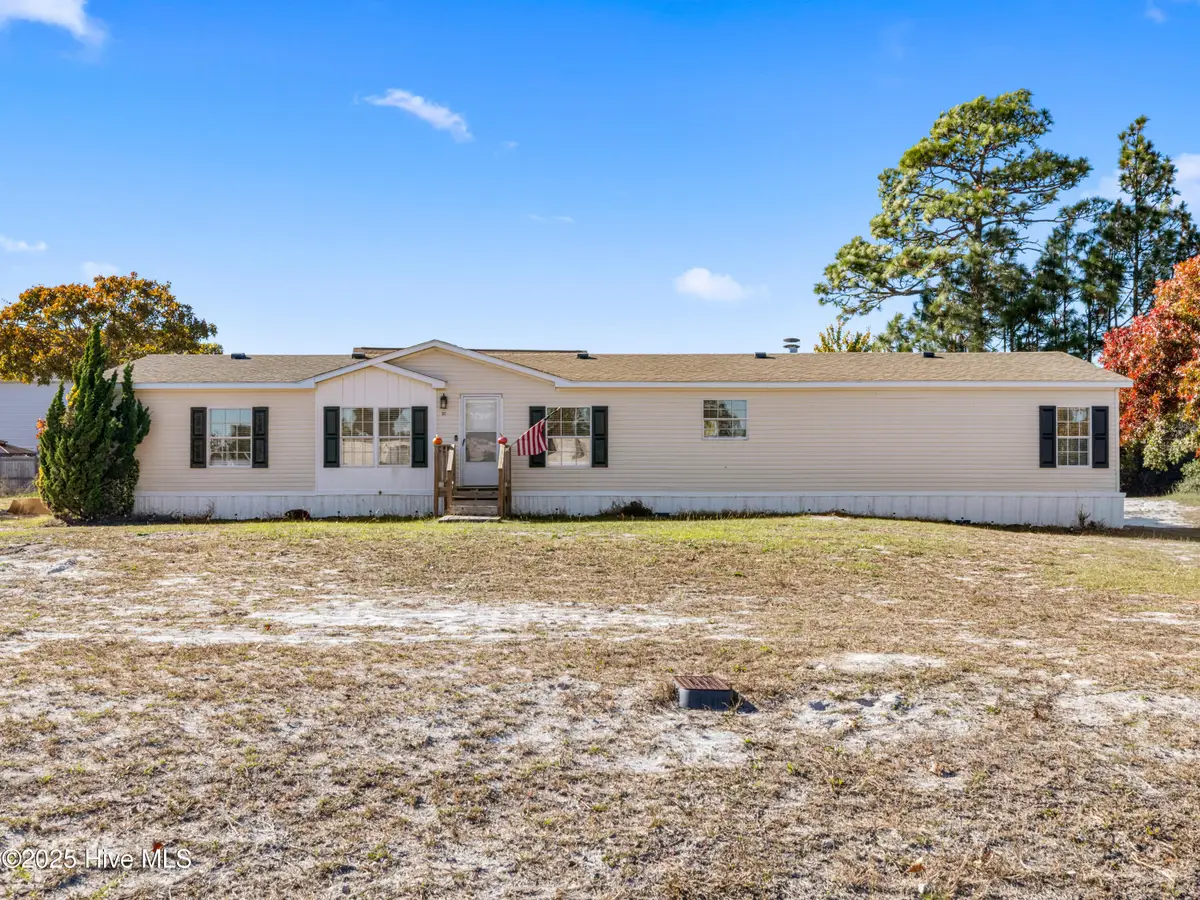 307 N Winchester Lane, Hubert, NC 28539 - Image #1