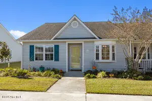 504 Courtyard E, Beaufort, NC 28516 - Image #1