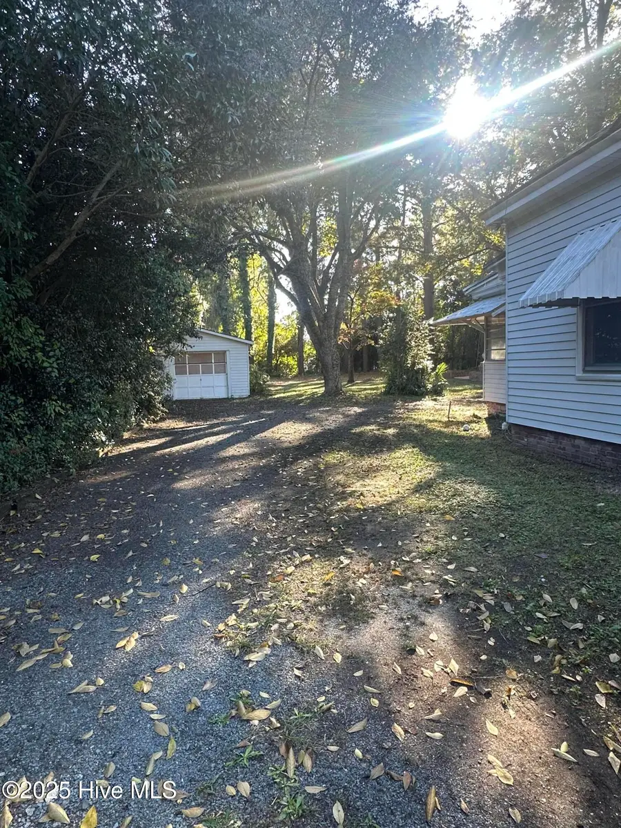 411 E Church Street, Laurinburg, NC 28352 - Image #3