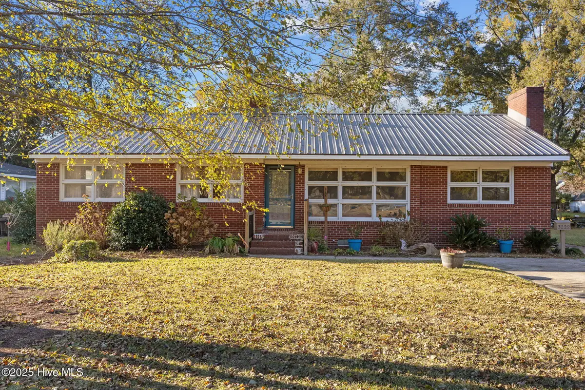 3222 North Contentnea Street, Farmville, NC 27828 - Image #1