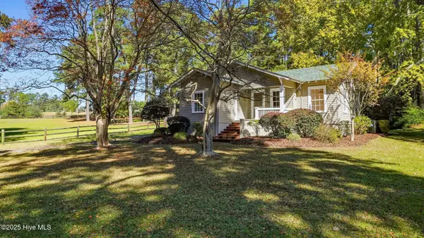 225 Tremont Street, Southern Pines, NC 28387