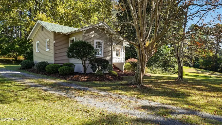 225 Tremont Street, Southern Pines, NC 28387 - Image #3