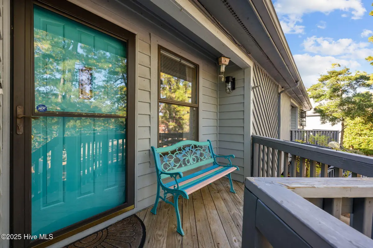 10022 Windward Drive, New Bern, NC 28560 - Image #1