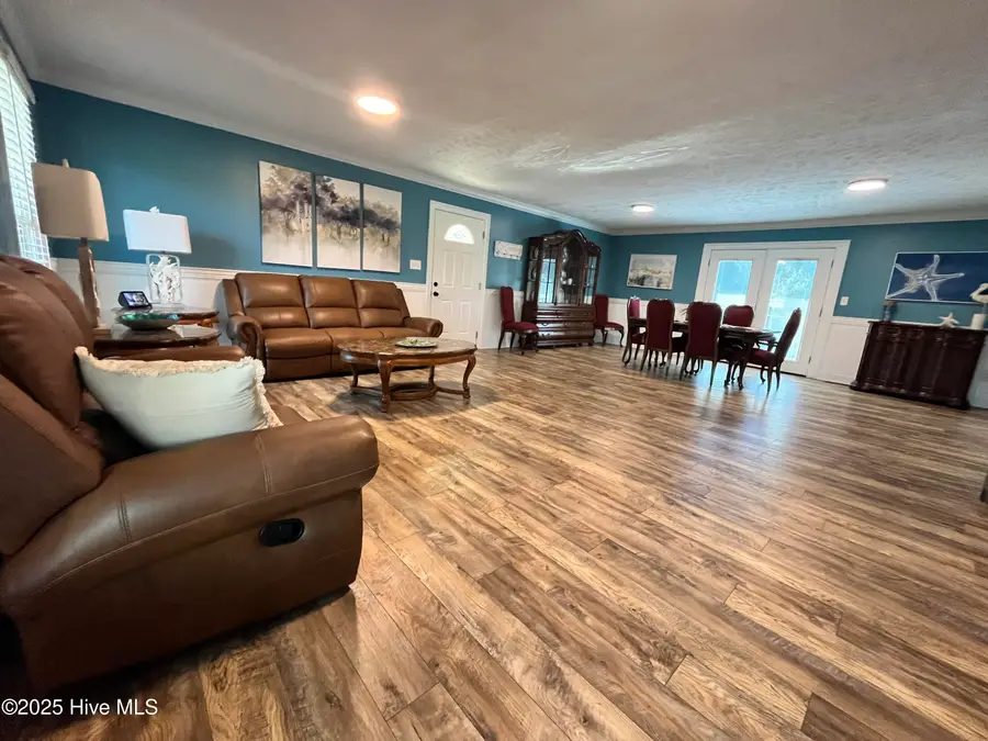 842 Love Mill Road, Whiteville, NC 28472 - Image #3