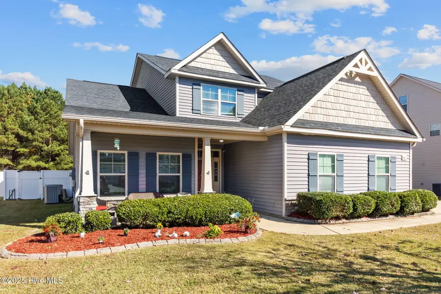 667 St Johns Loop, Raeford, NC 28376 - Image #3