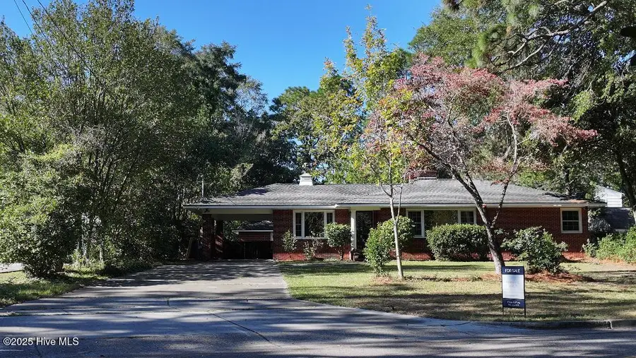 1884 W Lake Shore Drive, Wilmington, NC 28401 - Image #2