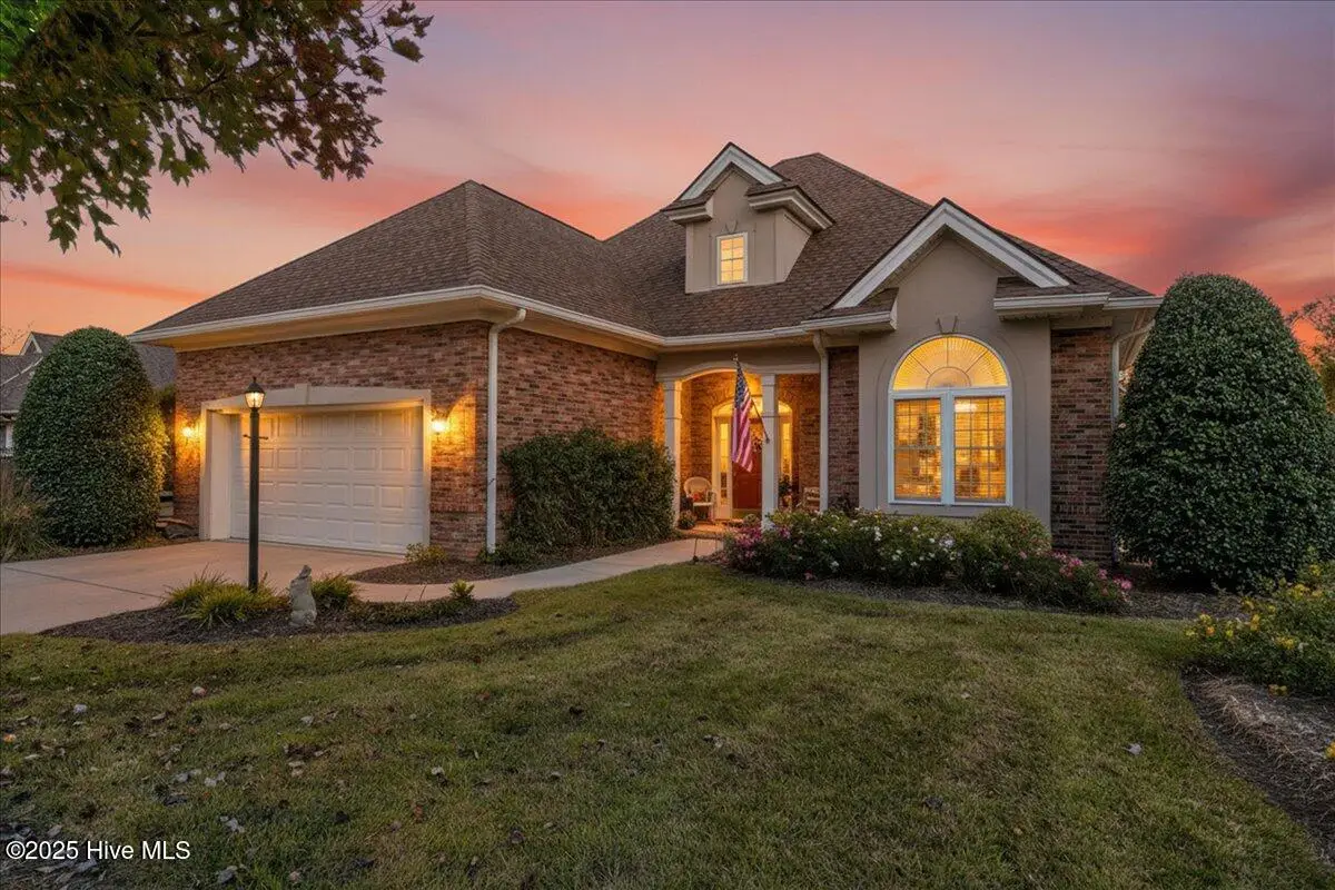 294 Sedgefield Place Sw, Ocean Isle Beach, NC 28469 - Image #1