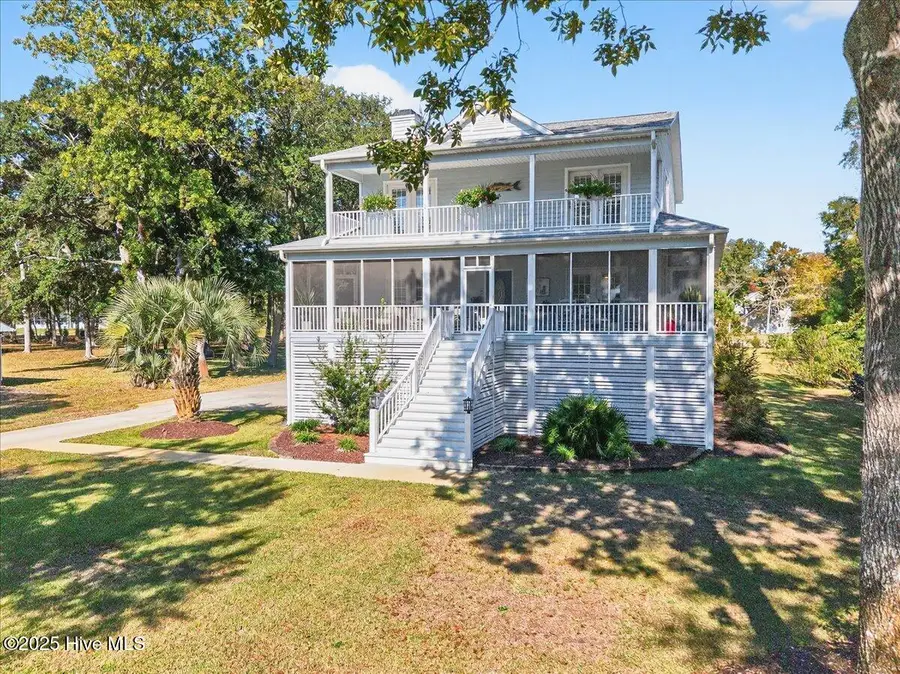 6718 SW Roberta Road Sw, Ocean Isle Beach, NC 28469 - Image #2