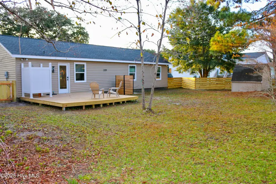 124 Jefferson Street, Beaufort, NC 28516 - Image #2