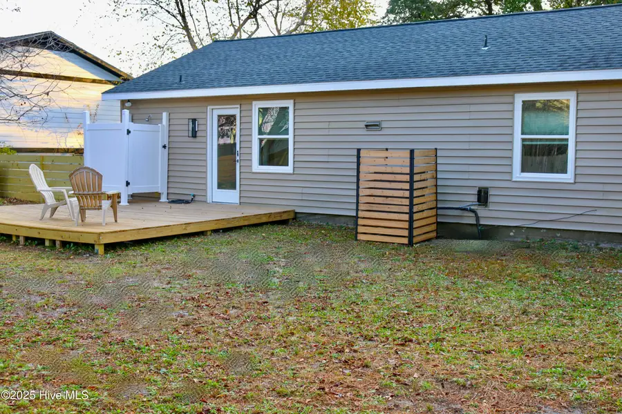 124 Jefferson Street, Beaufort, NC 28516 - Image #3