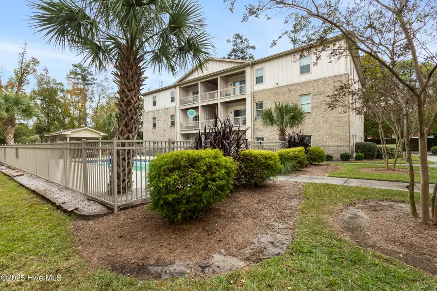 123 Covil Avenue #203, Wilmington, NC 28403 - Image #2