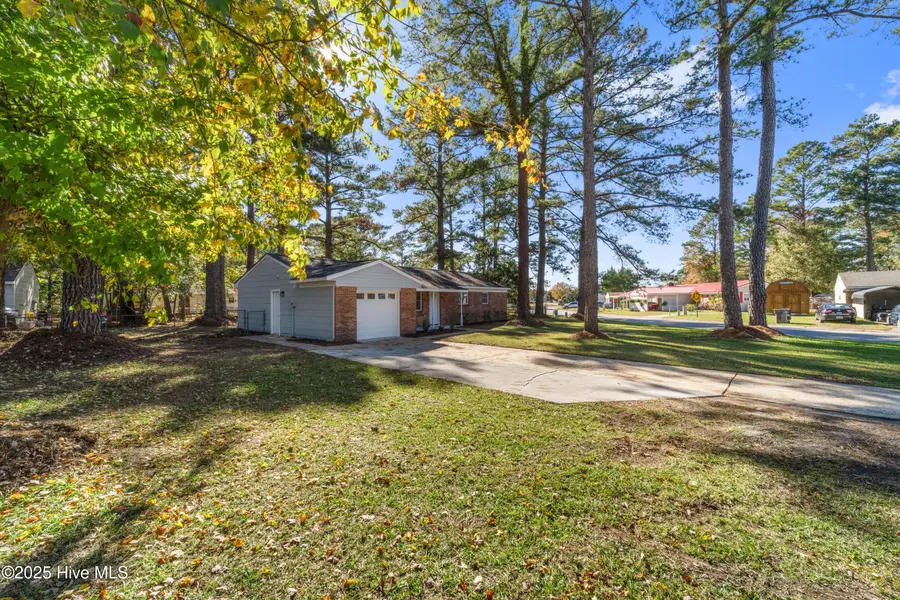 100 S Hill Court, Jacksonville, NC 28540 - Image #2