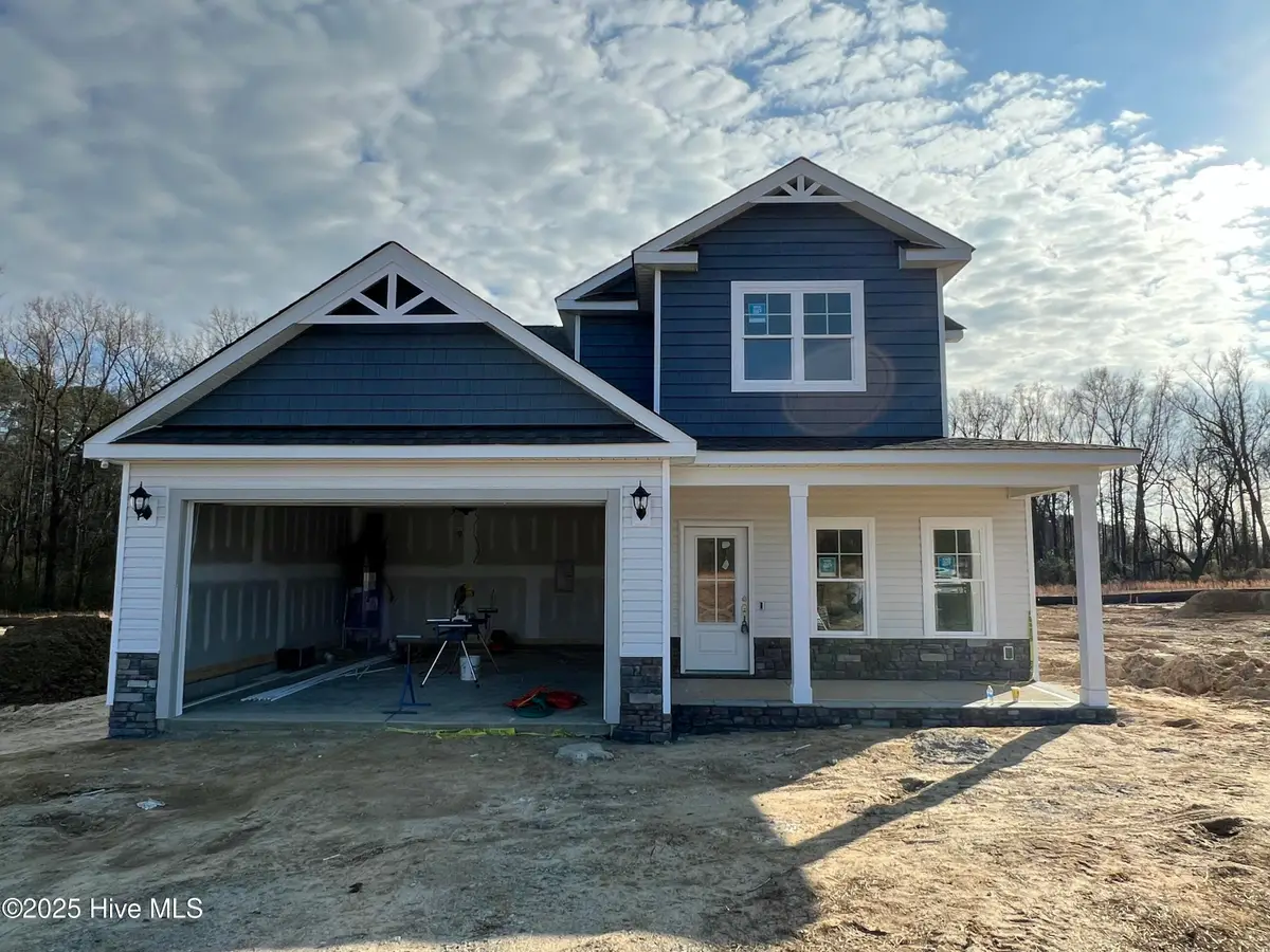 406 Creeks Edge Drive, Pikeville, NC 27863 - Image #1