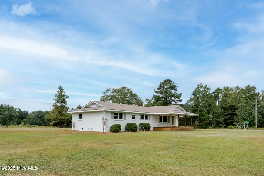 3010 Peanut Plant Road, Elizabethtown, NC 28337 - Image #3