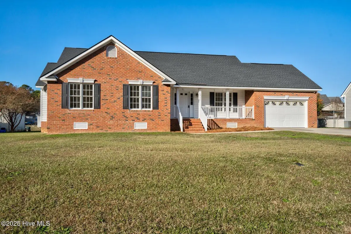 411 Woodfield Drive, Nashville, NC 27856 - Image #1