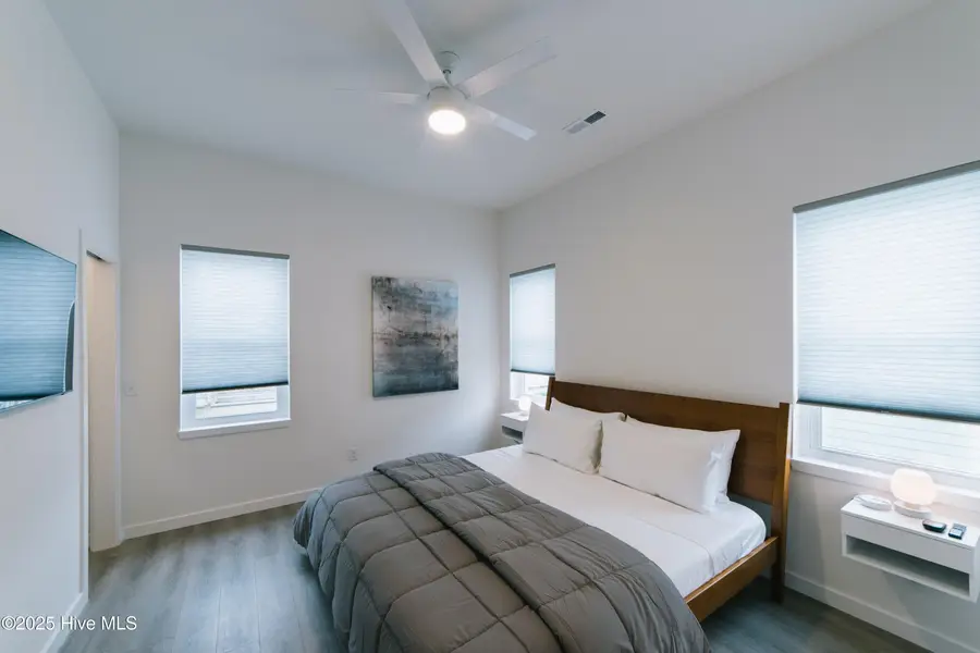 505 Greenville Avenue #Unit 1, Carolina Beach, NC 28428 - Image #3