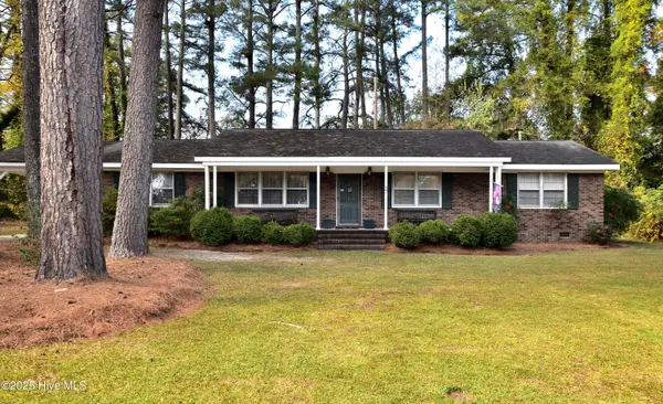 37 Wimberly Avenue, Rocky Mount, NC 27804