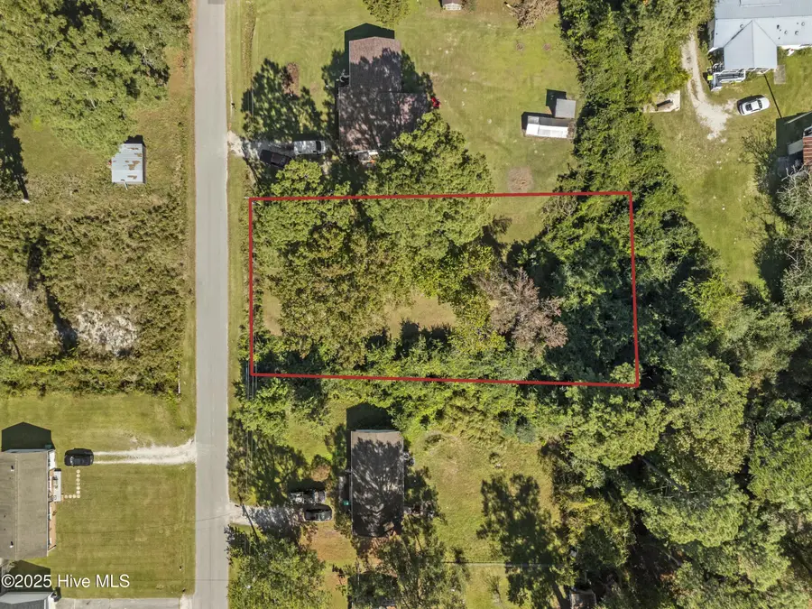 105 Kings Parkway, Hubert, NC 28539 - Image #3