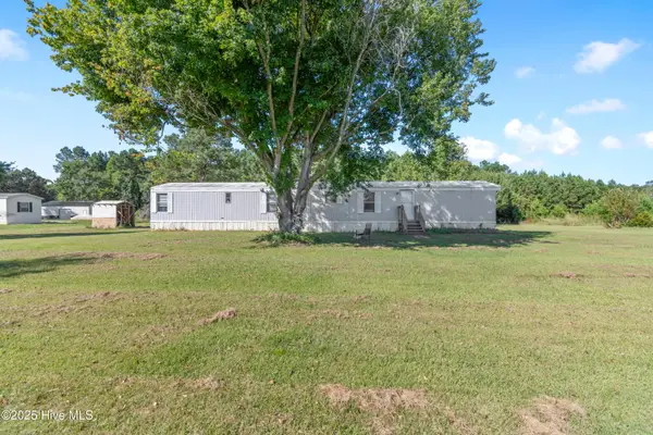 712 Longwood Road Nw, Ocean Isle Beach, NC 28469