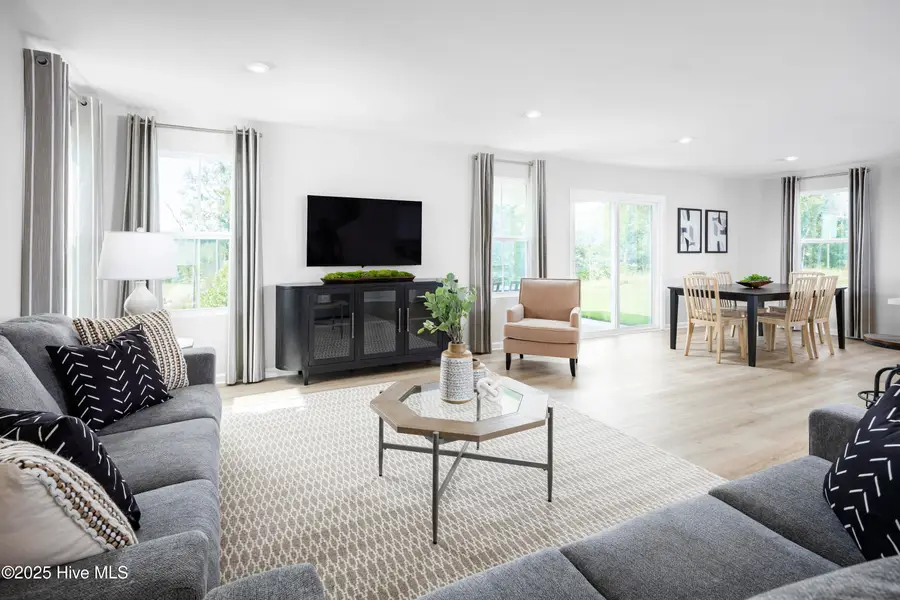 1091 Garris Creek Lane Ne, Winnabow, NC 28479 - Image #3