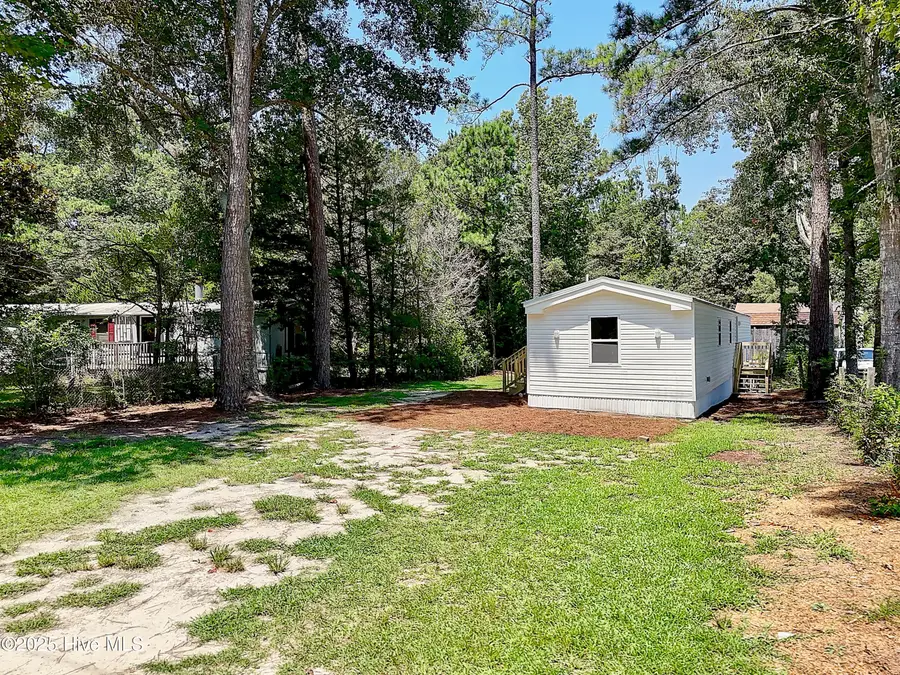 658 Westwind Drive Sw, Supply, NC 28462 - Image #3