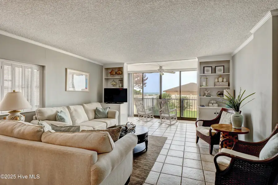 1704 Lumina Avenue N #1a, Wrightsville Beach, NC 28480 - Image #3