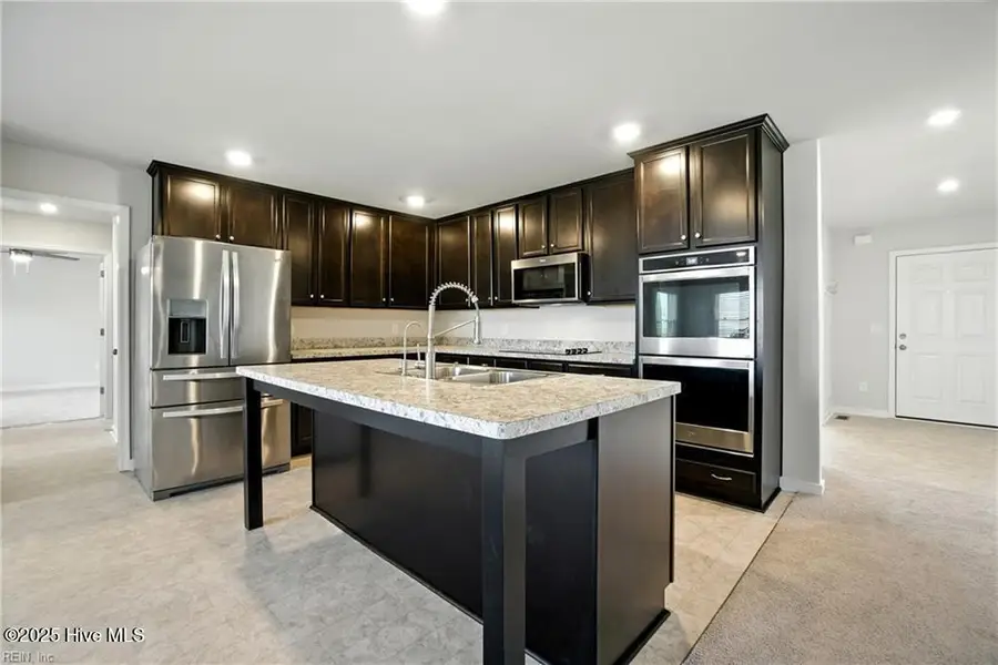 127 Colington Circle, Aydlett, NC 27916 - Image #3