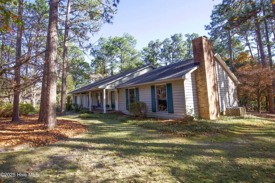 150 Pebble Beach Place, Southern Pines, NC 28387 - Image #2