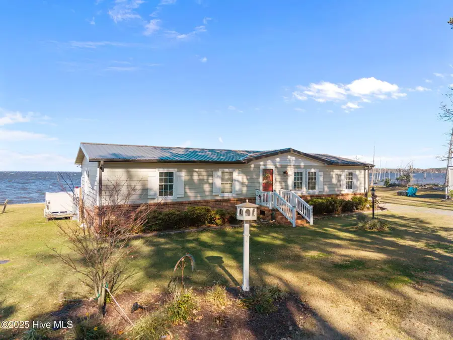 600 Colonial Beach Road Extension, Columbia, NC 27925 - Image #2
