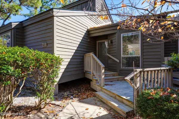 7503 Windward Drive, New Bern, NC 28560