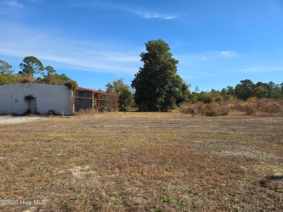 10201 Mccoll Road, Laurinburg, NC 28352 - Image #1