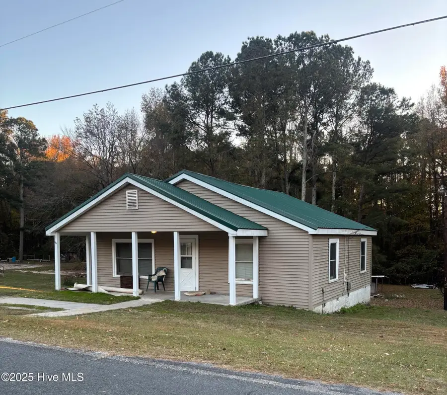 135 W Eason Drive, Rockingham, NC 28379 - Image #2