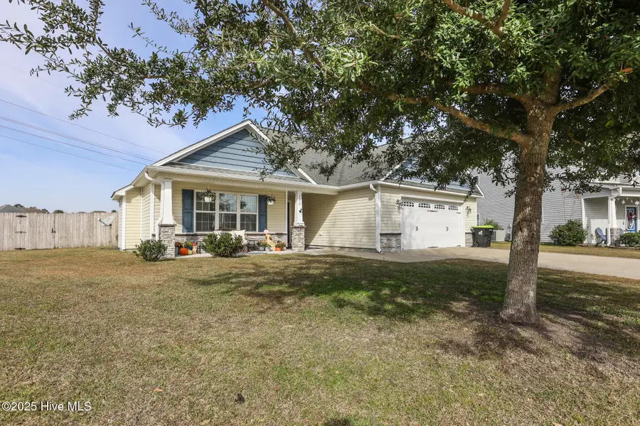 102 Nia Court, Jacksonville, NC 28546 - Image #2