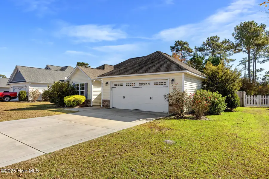 215 Marsh Haven Drive, Sneads Ferry, NC 28460 - Image #3