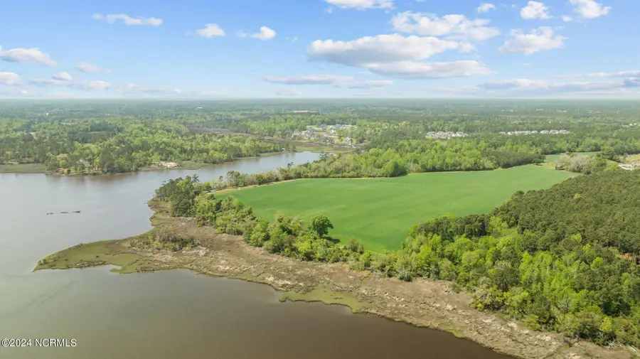 517 Queens Creek Road, Hubert, NC 28539 - Image #3