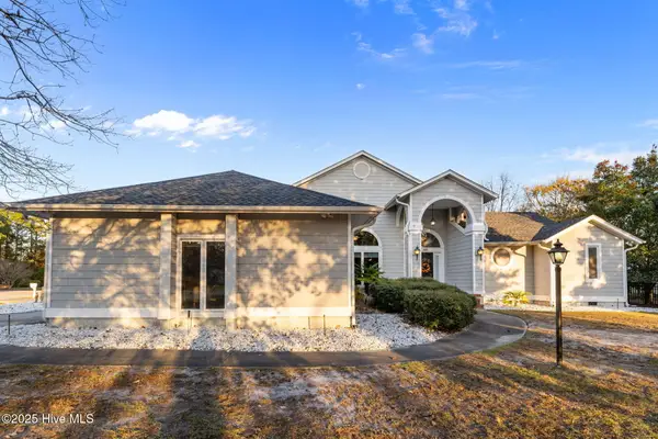 101 Bunker Court, Hampstead, NC 28443