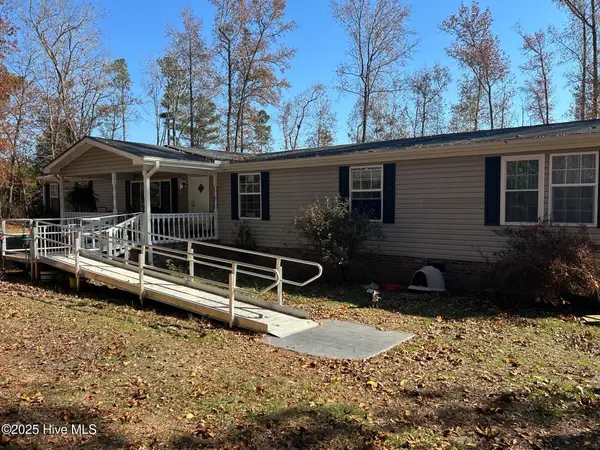 19161 Laurel Hill Church Road, Laurel Hill, NC 28351