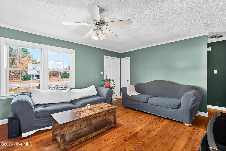 3176 Mobleys Bridge Road, Grimesland, NC 27837 - Image #3