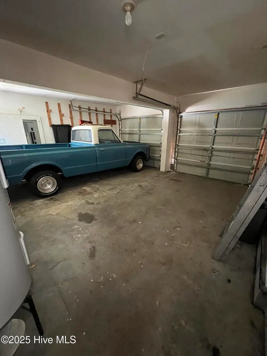 109 Trinity Drive, New Bern, NC 28560 - Image #3